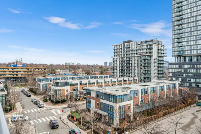 Additional image 21 of 25 Cole St Unit 621