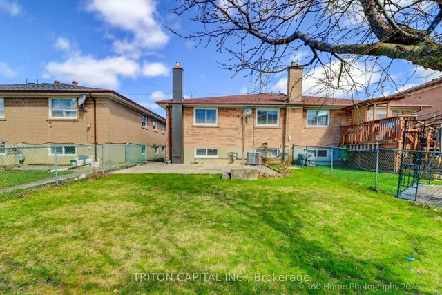 Additional image 25 of 77 Fontainbleau Dr