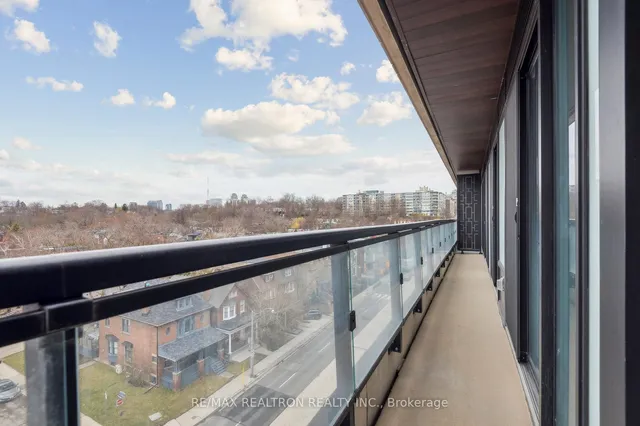 Additional image 36 of 285 Avenue Rd Unit 601