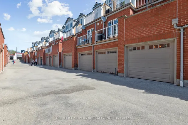 Additional image 45 of 122 Strachan Ave Unit 1