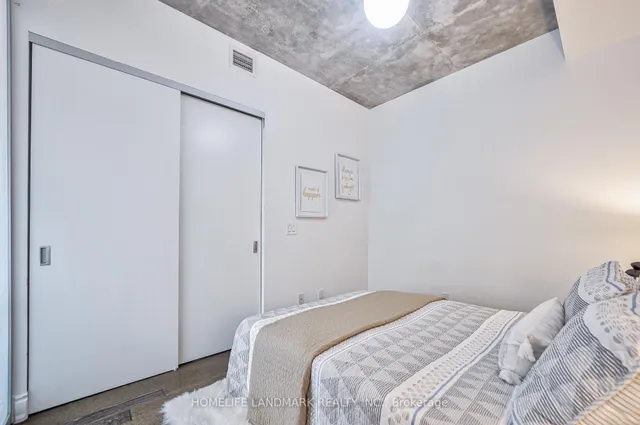 Additional image 24 of 608 Richmond St Unit 509