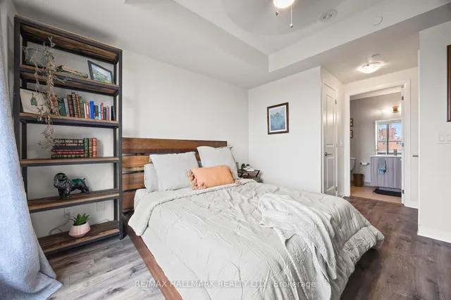 Additional image 19 of 1630 Queen St Unit 507