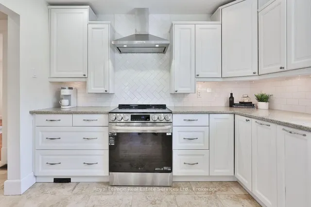 Additional image 16 of 317 North Shore Blvd