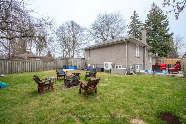 Additional image 37 of 137 Wakefield Rd