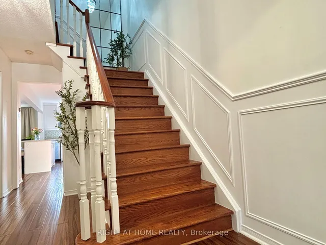 Additional image 5 of 5 Torada Crt