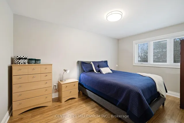 Additional image 30 of 4 Marchmount Cres