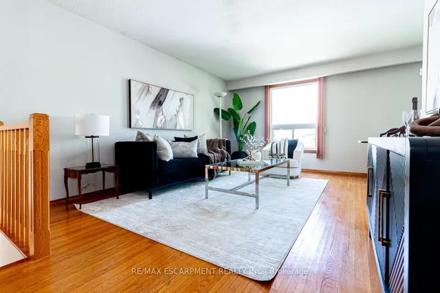 Additional image 7 of 16 Billington Cres