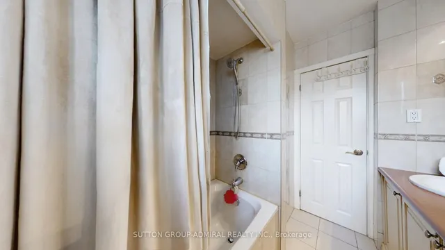 Additional image 31 of 2 Winterton Dr