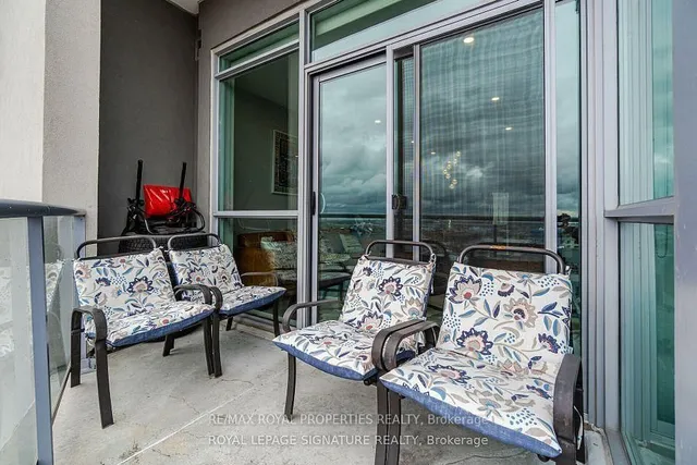 Additional image 37 of 1328 Birchmount Rd Unit Ph01