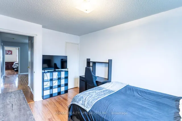 Additional image 25 of 128 TOBA Cres