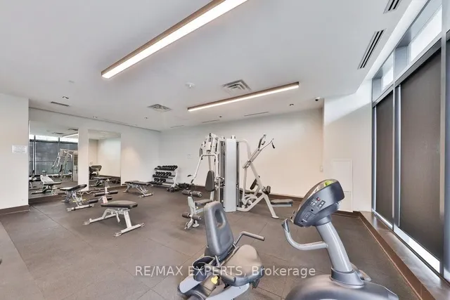 Additional image 21 of 1461 Lawrence Ave Unit 802