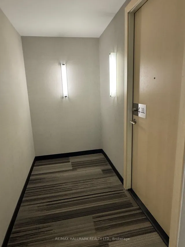 Additional image 4 of 30 Roehampton Ave Unit 418