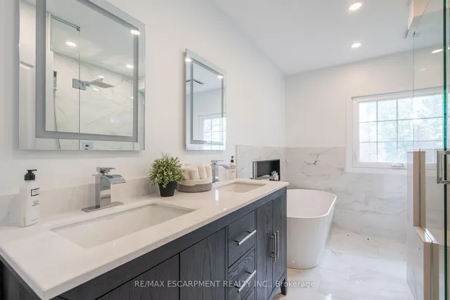 Additional image 24 of 13 Woodend Dr