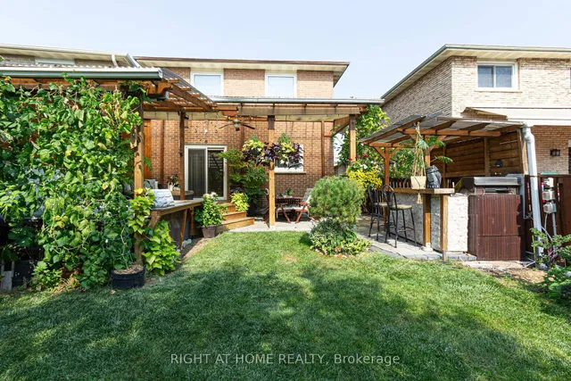 Additional image 8 of 4302 Highgate Cres