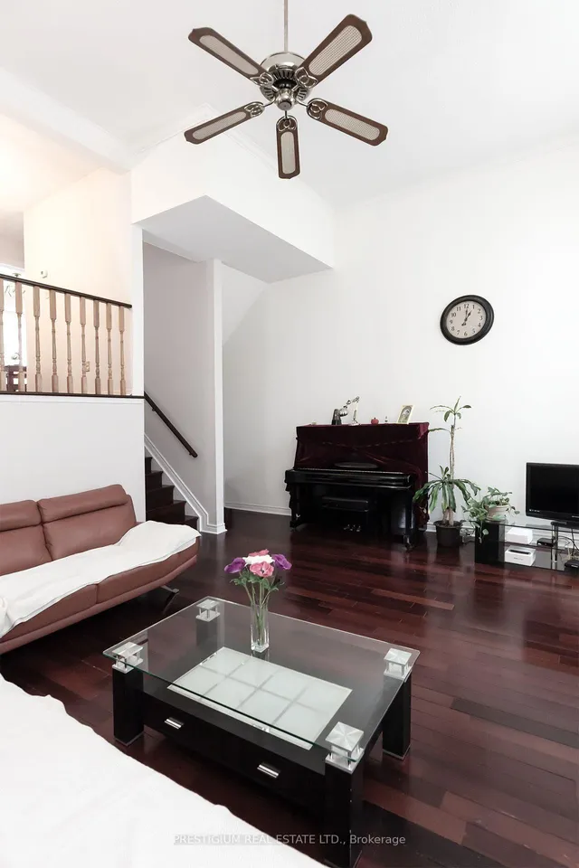 Additional image 6 of 25 Cardwell Ave Unit 30