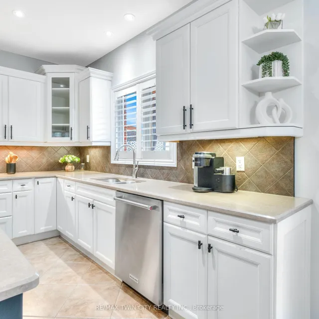 Additional image 14 of 928 Manorbrook Crt