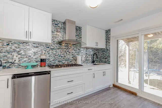 Additional image 31 of 340 Shady Glen Cres