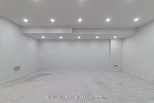 Additional image 38 of 1406 Farmstead Dr