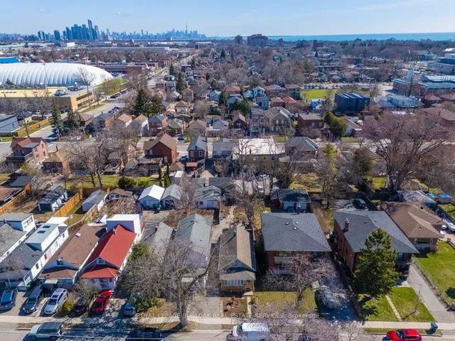 Additional image 10 of 39 Twenty Fourth St