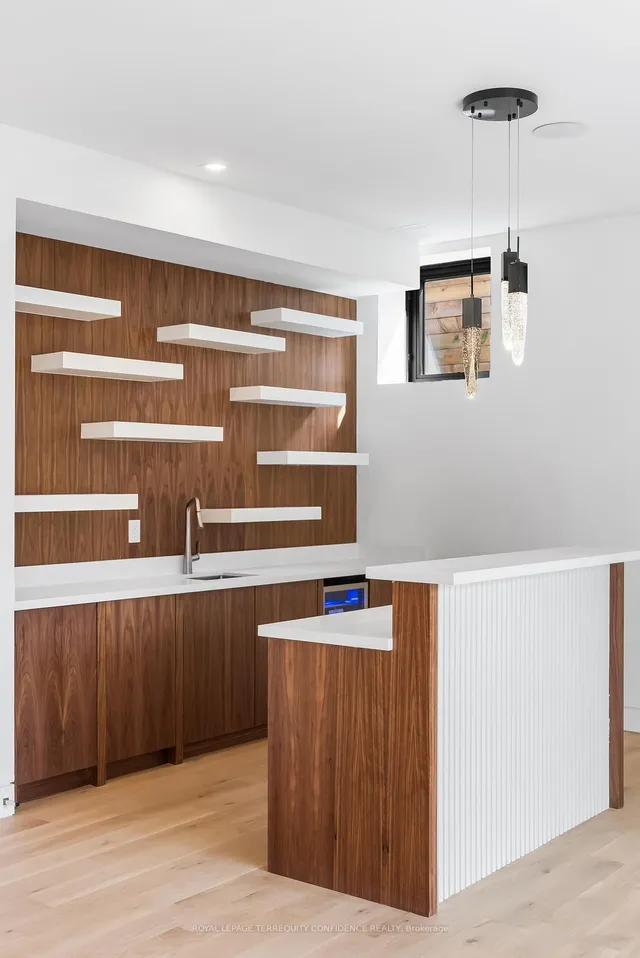 Additional image 43 of 101 Yorkview Dr