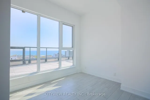 Additional image 26 of 270 Dufferin St Unit PH4