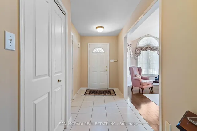 Additional image 9 of 18 Naples Blvd