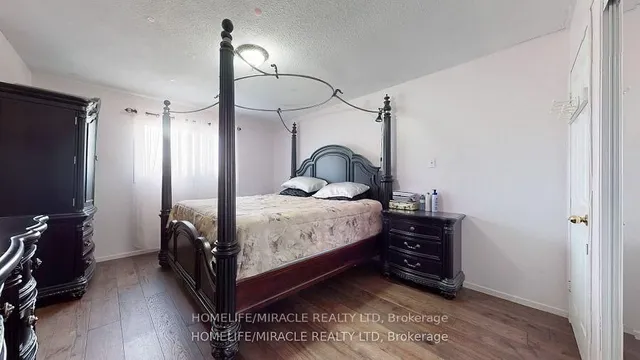 Additional image 15 of 7433 Sigsbee Dr