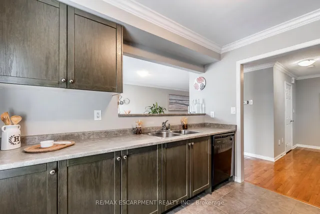 Additional image 10 of 280 Wetenhall Landing