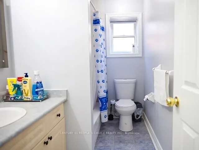 Additional image 49 of 8 Bayridge Dr