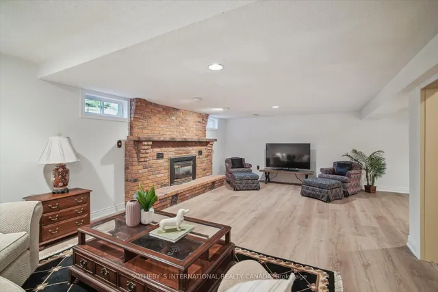 Additional image 24 of 1970 Fieldgate Dr