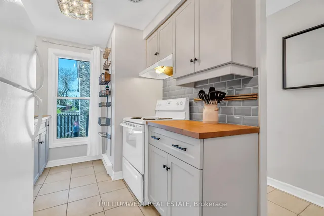 Additional image 5 of 35 Breckenridge Dr Unit 16