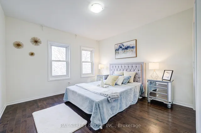 Additional image 12 of 102 Mossbrook Cres