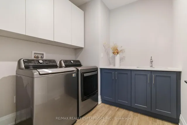 Additional image 43 of 1437 Lakeport Cres