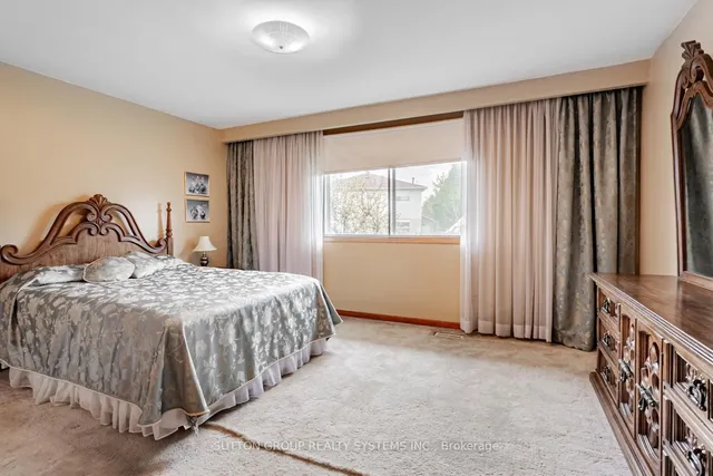 Additional image 15 of 994 Streamway Cres