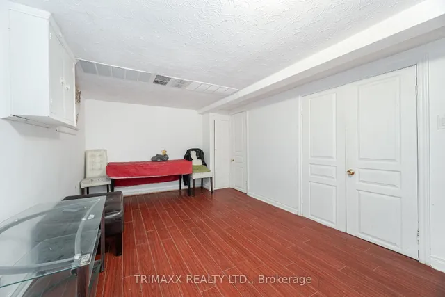 Additional image 36 of 327 Atlas Ave