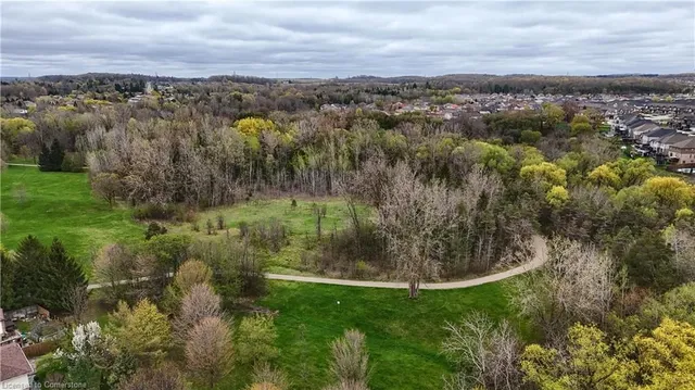 Additional image 44 of 3 Maxwell Dr