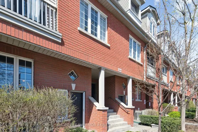 Additional image 3 of 122 Strachan Ave Unit 1