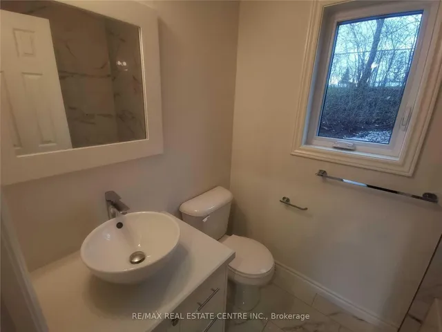 Additional image 10 of 164 Heiman St Unit 3B