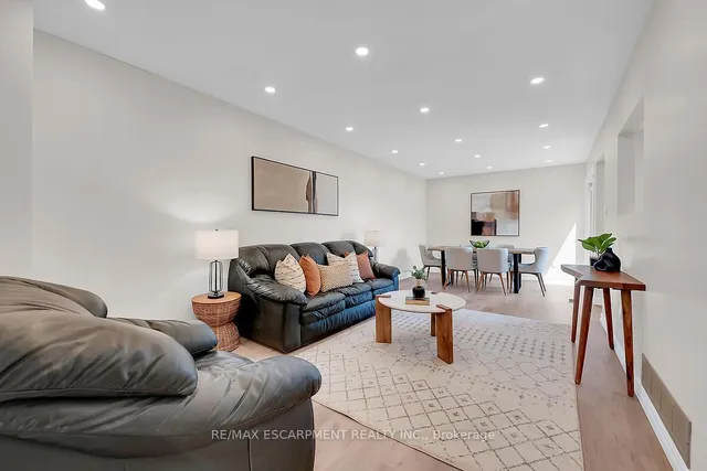 Additional image 13 of 129 Valley Stream Dr