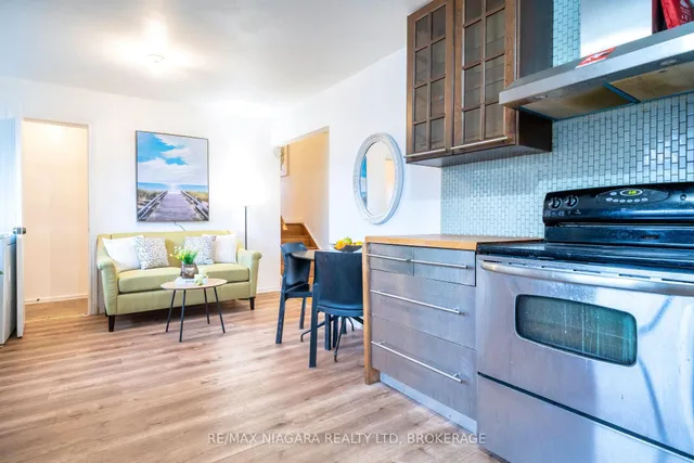 Additional image 9 of 225 West 2nd St