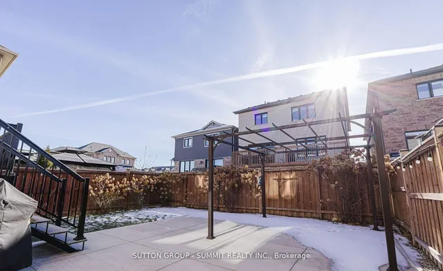 Additional image 35 of 19 BERWICK Ave