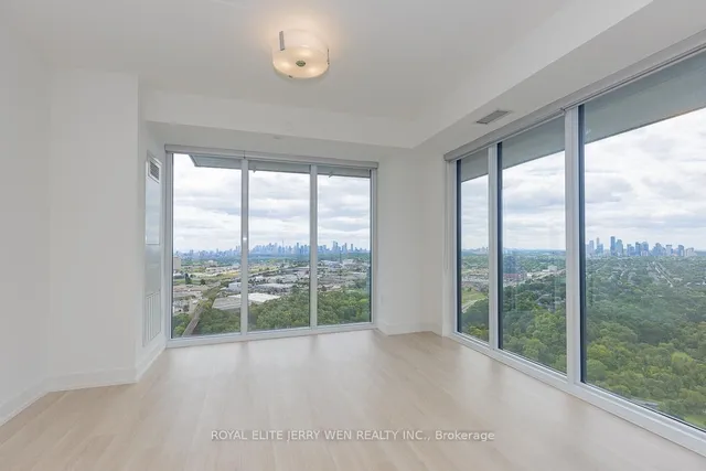 Additional image 8 of 30 Inn On The Park Dr Unit 3410