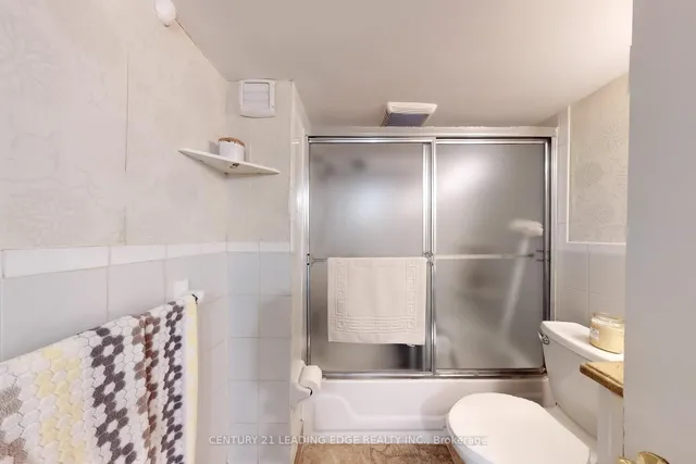 Additional image 41 of 34 CHISHOLM Ave