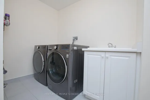 Additional image 35 of 4 Elverton Cres