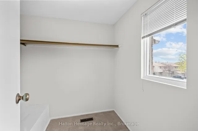 Additional image 29 of 1556 Lancaster Dr Unit 71