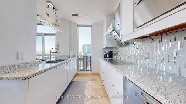 Additional image 17 of 2119 Lake Shore Blvd Unit PH3