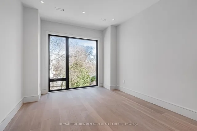 Additional image 28 of 19 Ridley Blvd