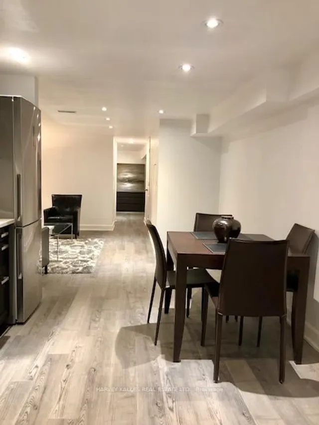 Additional image 39 of 429 Sumach St