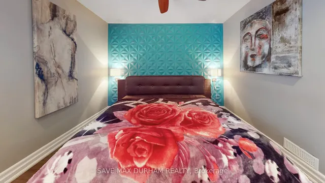 Additional image 17 of 165 Harewood Ave