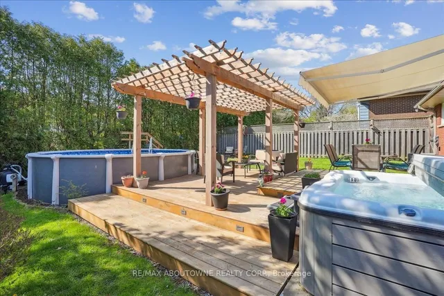 Additional image 9 of 40 Autumn Leaf Rd